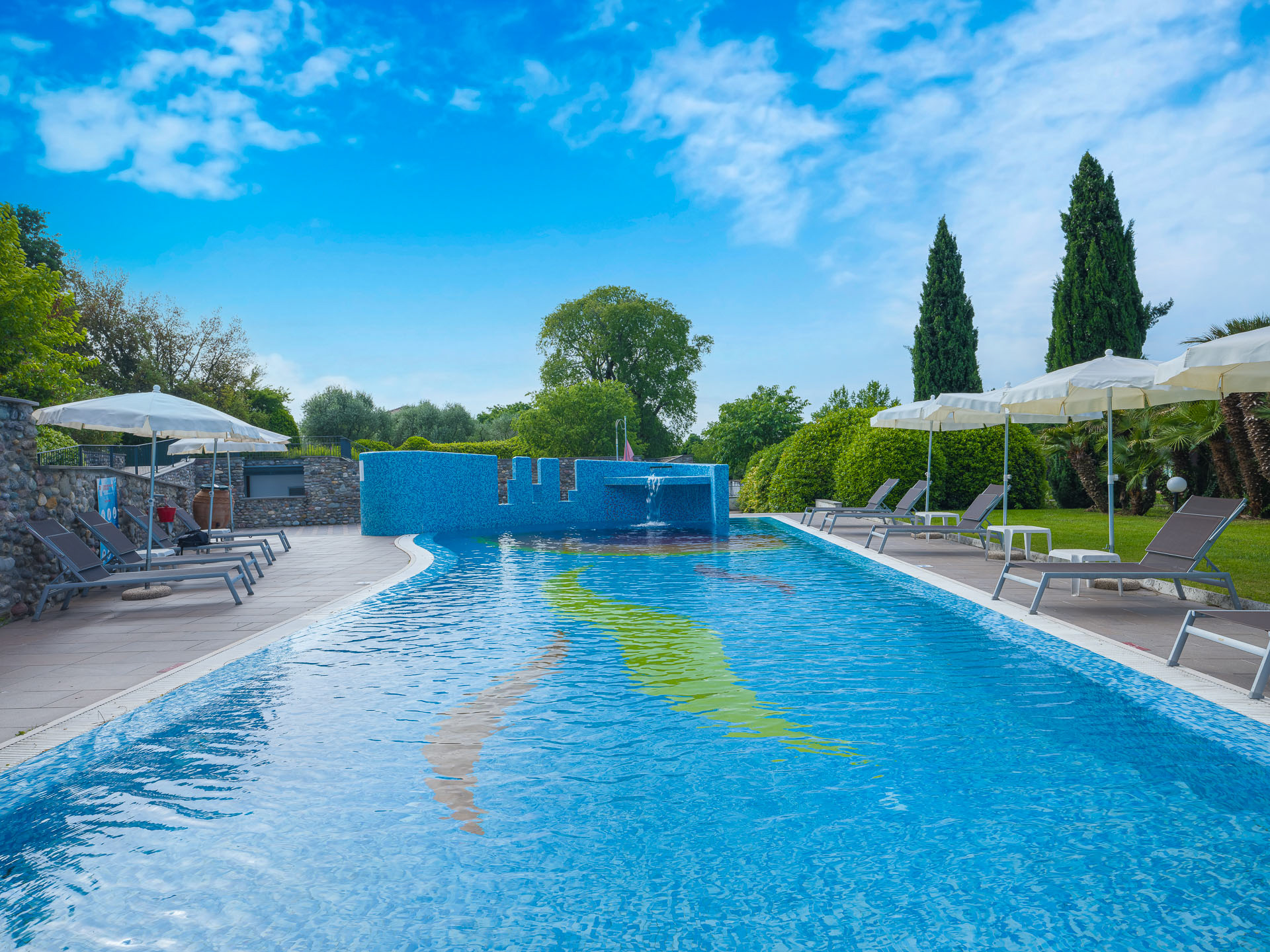 piscina verde active hotel paradiso